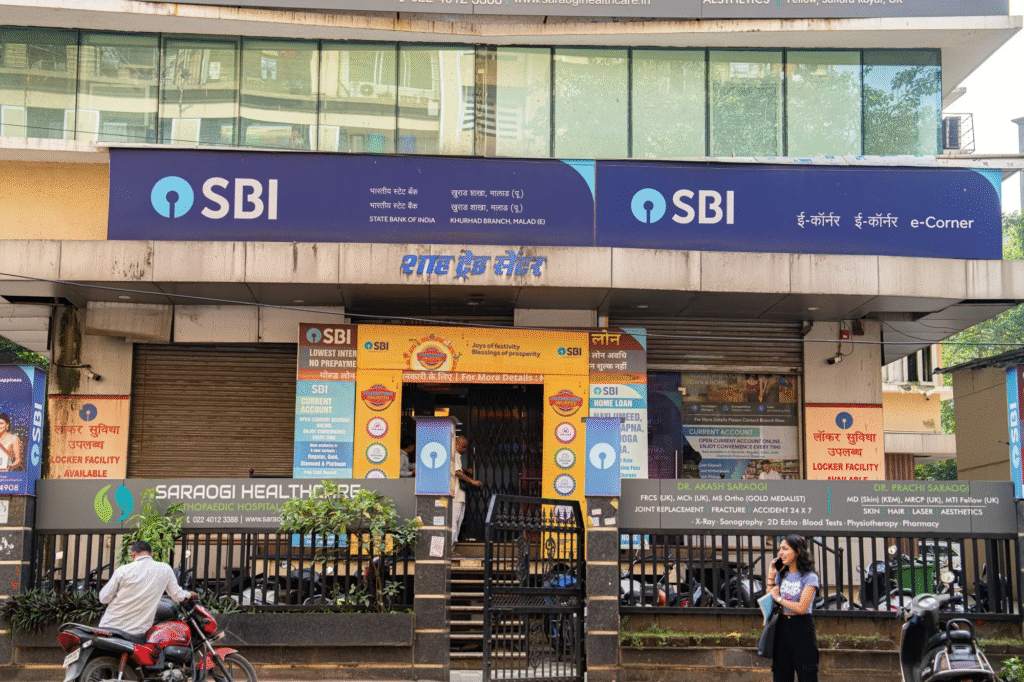 SBI CBO भर्ती 2025: 3,323 सर्कल बेस्ड ऑफिसर पदों पर आवेदन शुरू, 29 मई तक करें आवेदन