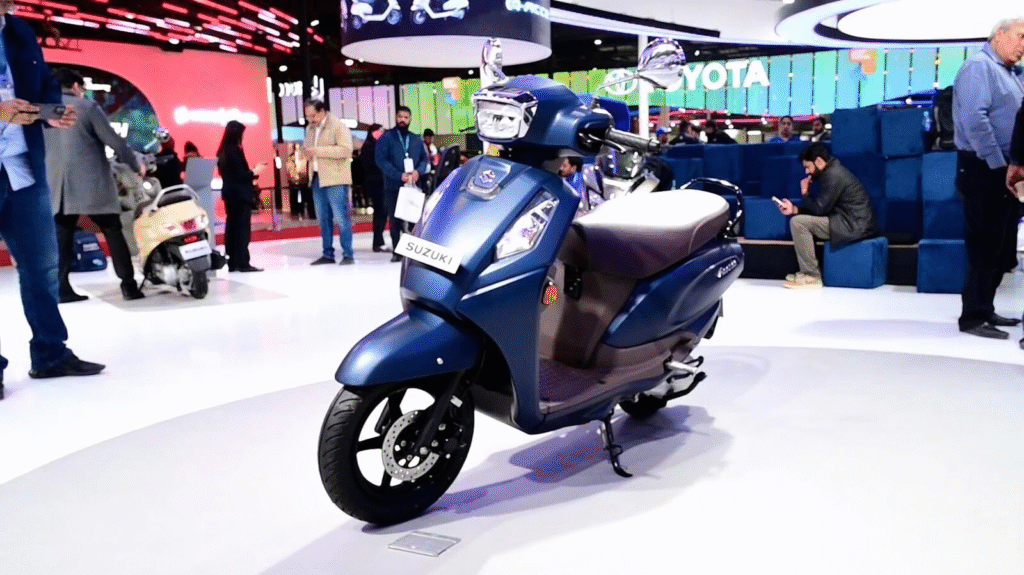 Suzuki Access 2025: अब स्मार्टफोन की तरह दिखेगा स्कूटर, जानें TFT डिस्प्ले की खूबियाँ!